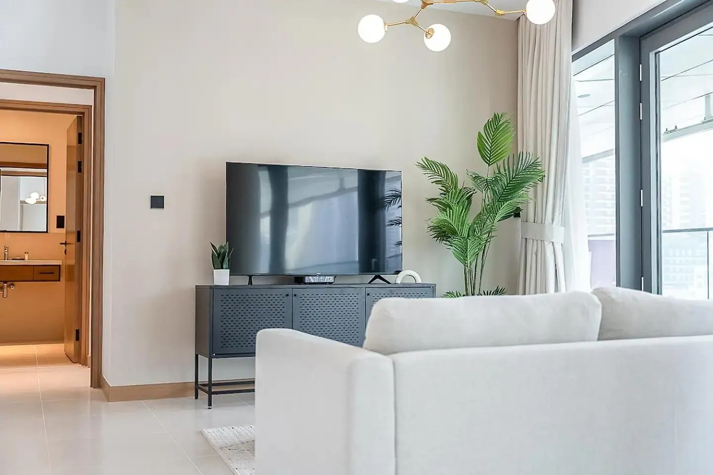 Vida Dubai Marina Luxury Apartment
